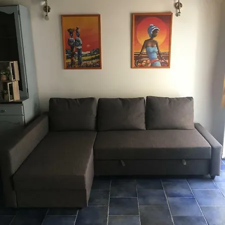 15 Via Giordano Apartment *